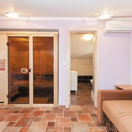 House Davorka Holiday home Supetarska Draga