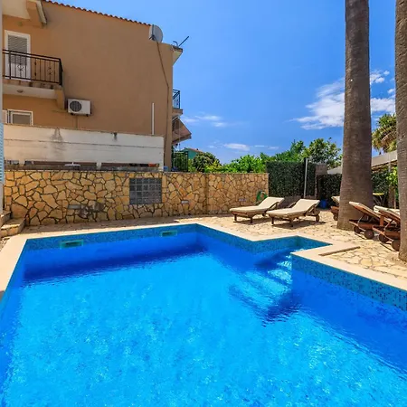 House Davorka Feriehus