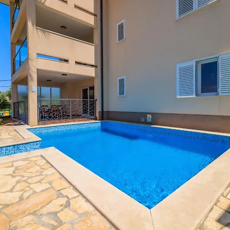 House Davorka Feriehus *