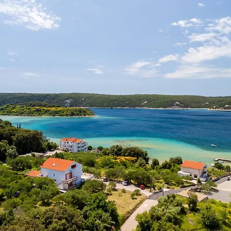 Feriehus House Davorka