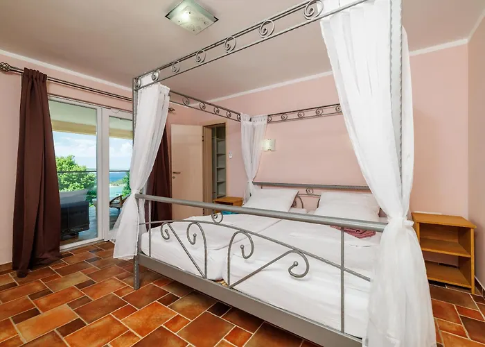 House Davorka Дом отдыха