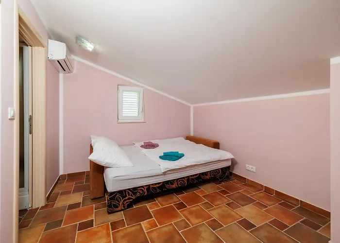 Дом отдыха House Davorka *