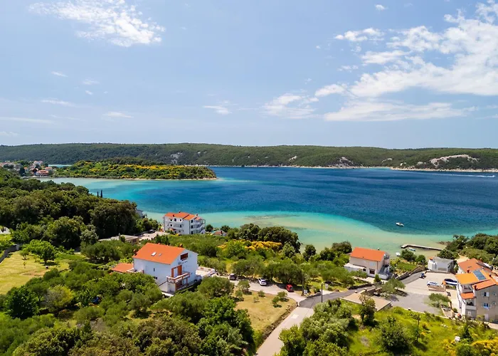 Дом отдыха House Davorka